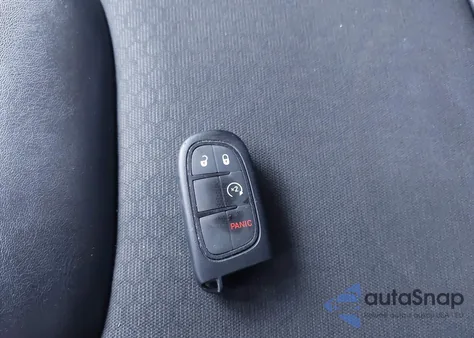 2021 Jeep Cherokee Latitude Plus Fwd из США, поврежденный, VIN 1C4PJLLB8MD187559